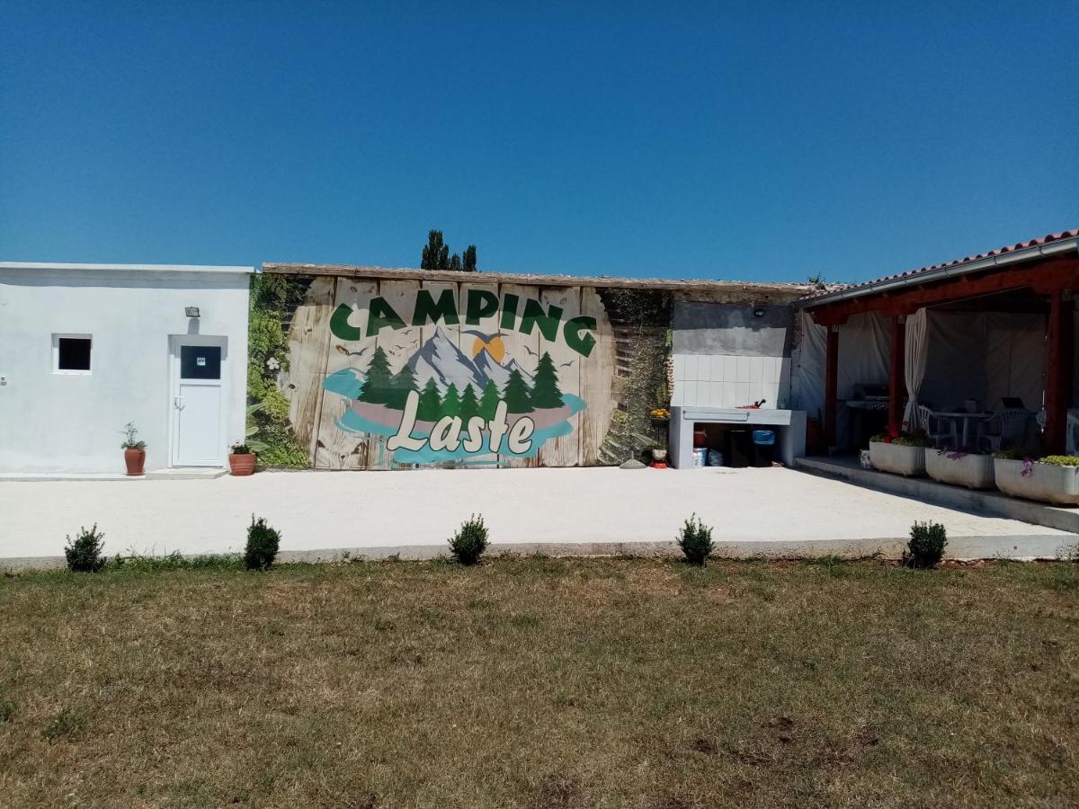 Camping Laste Hotel Smokovic Екстериор снимка