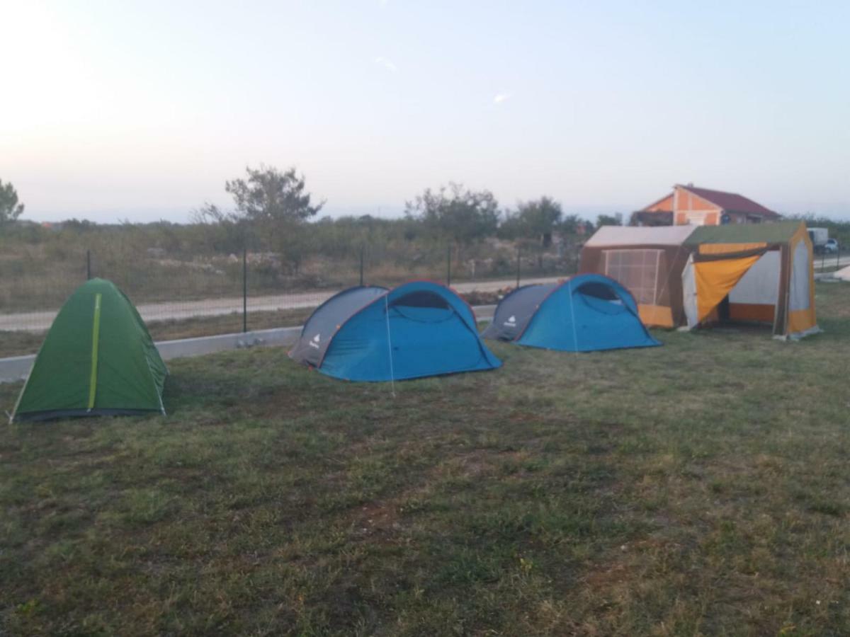 Camping Laste Hotel Smokovic Екстериор снимка